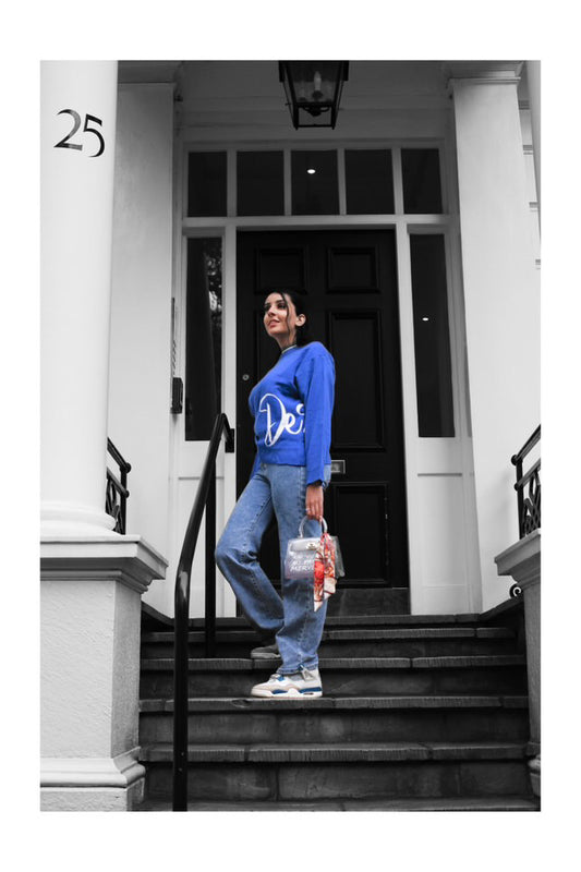blue knitsweater