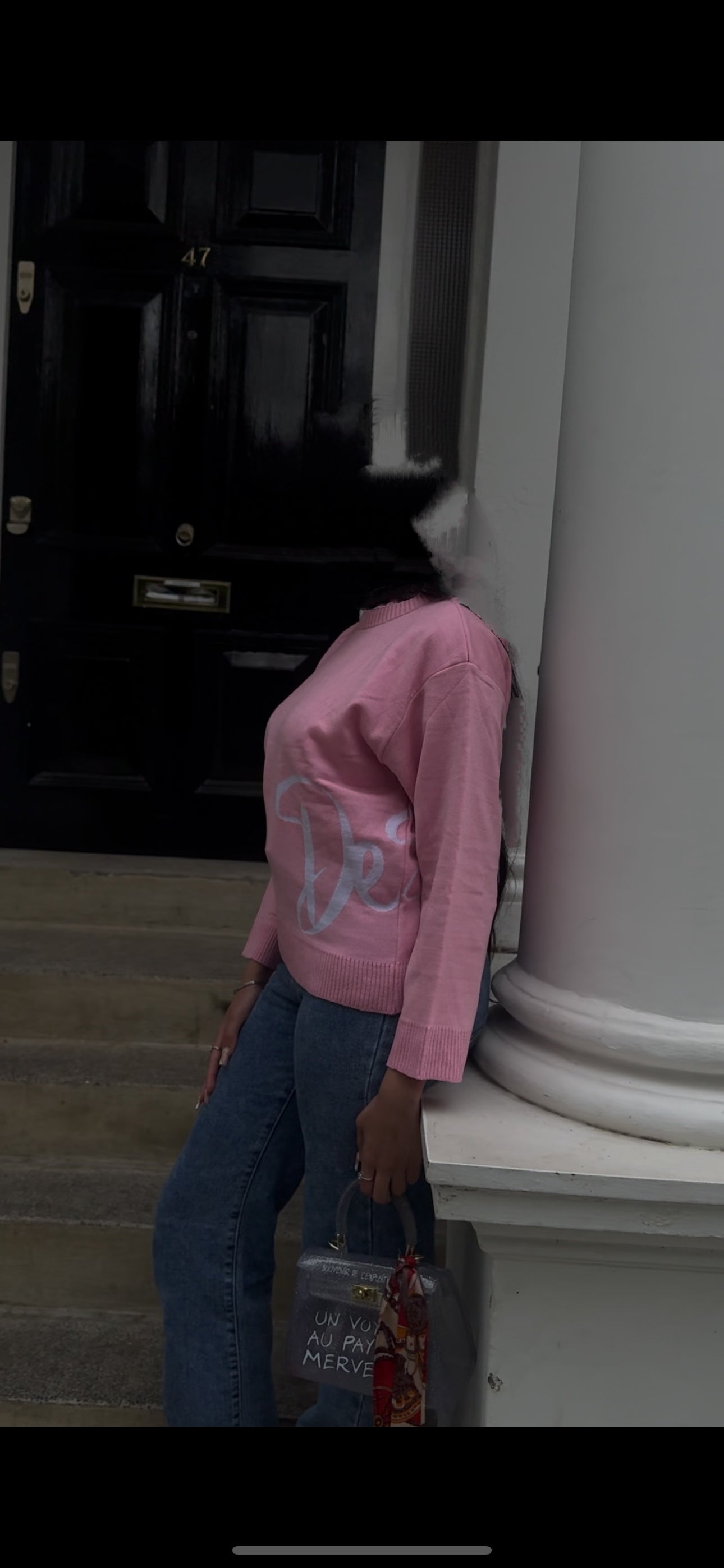 pink knitsweater